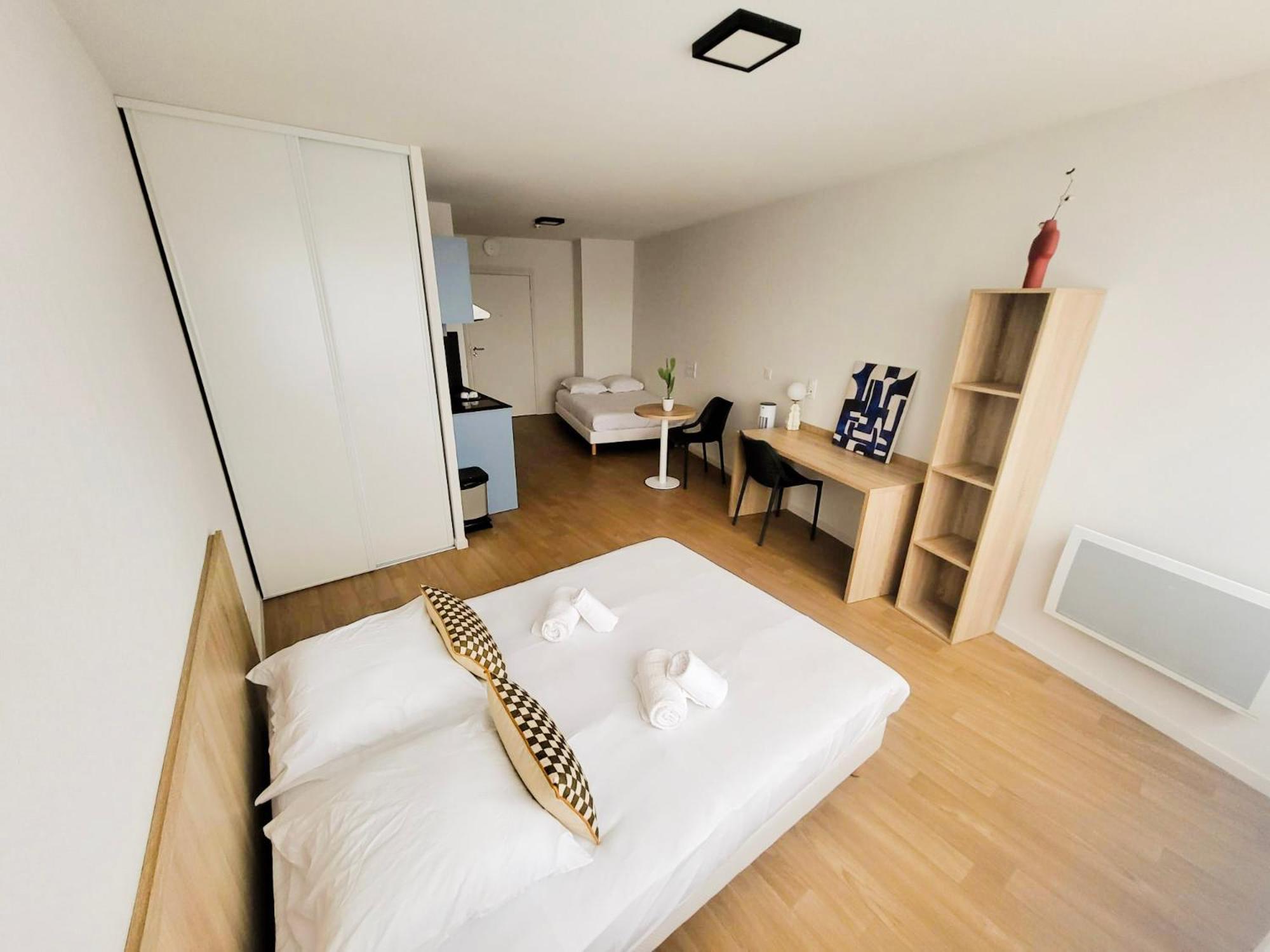 Sweetly I-Art Gradignan - Bordeaux Sud Aparthotel Εξωτερικό φωτογραφία