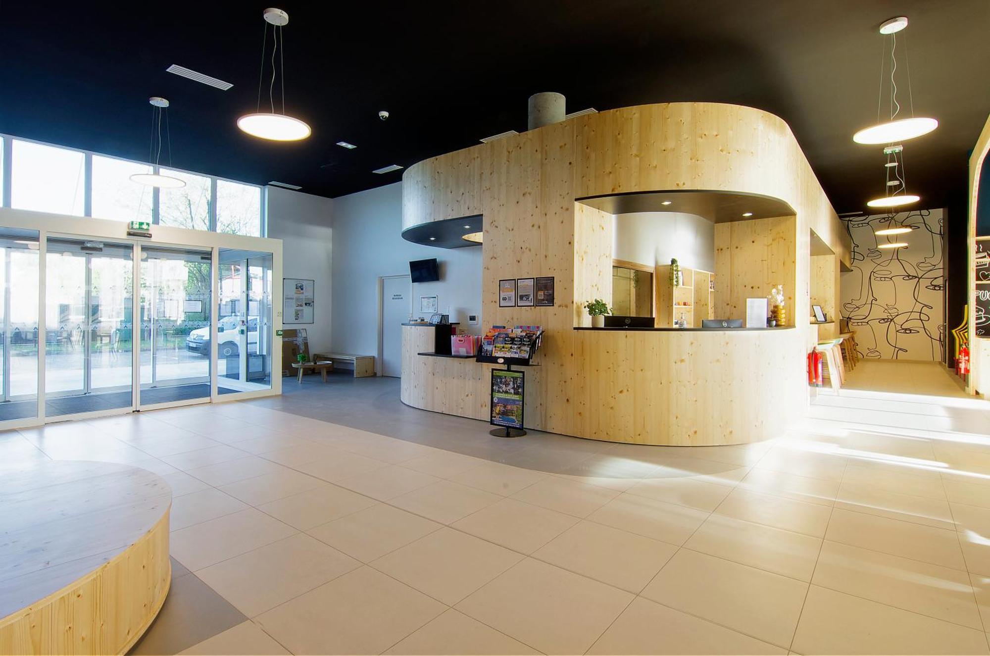 Sweetly I-Art Gradignan - Bordeaux Sud Aparthotel Εξωτερικό φωτογραφία